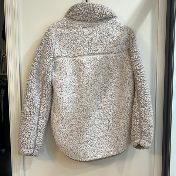 Sherpa Pullover Sweater - Picture 3 of 4